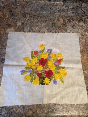 Vintage Handmade 1973 Family Circle April Artistry Crewel Unframed